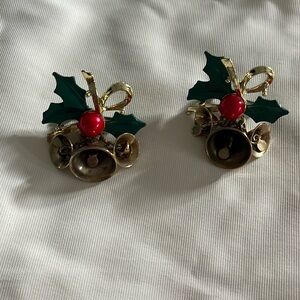 Vintage Holiday broaches.